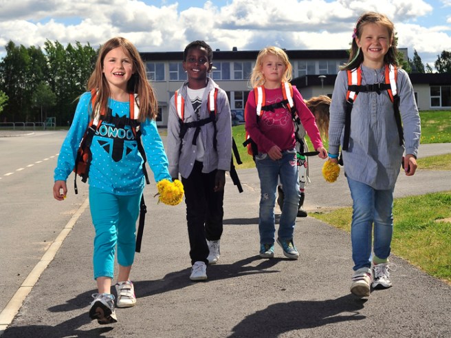 Vi vil ha veien til skolene sikrere.